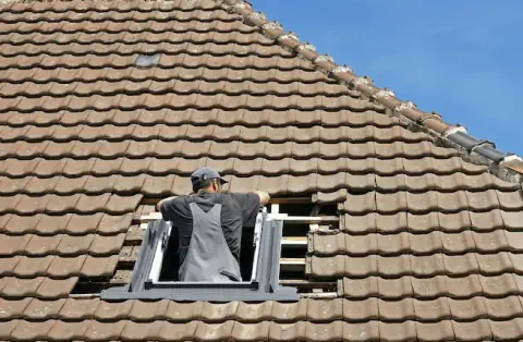 Pose de velux à Montussan